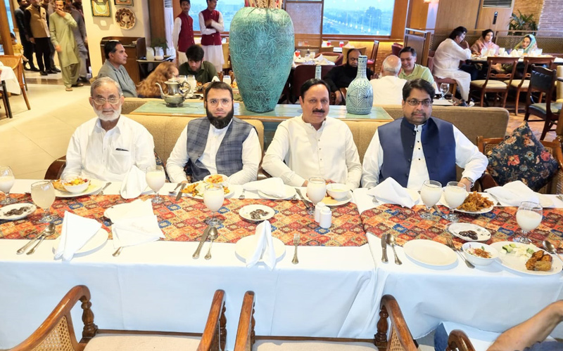 Aisha Steel hosted Iftar and Dinner Party